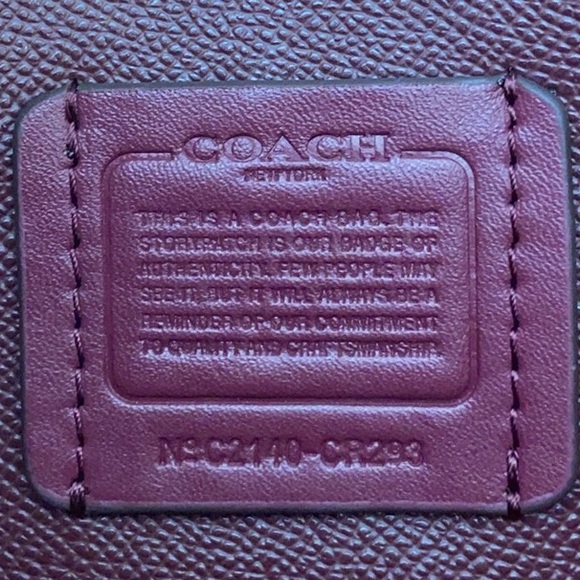 🍏🍏Coach Mollie  Tote Bag 25 With Cherry Print Crossbody Strap - Picture 9 of 9